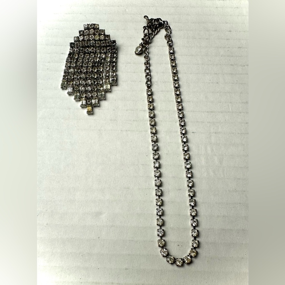 Vintage Tassel Rhinestone Drop Pin And Necklace Silver Ton Jewelry Fashion